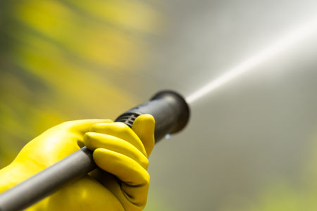 3 benefits to a professional graffiti removal service